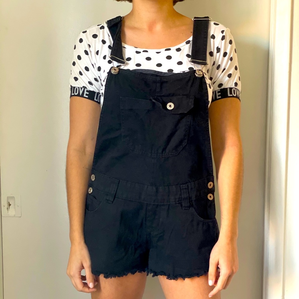 Black carhatt